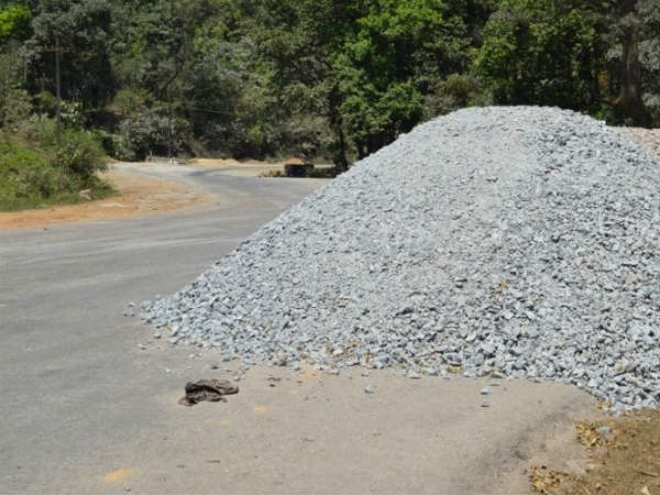 4 ಲಕ್ಷ ಚೀಲ ಸಿಮೆಂಟ್‌ ತಿಂದ ಘಾಟ್ ರಸ್ತೆ