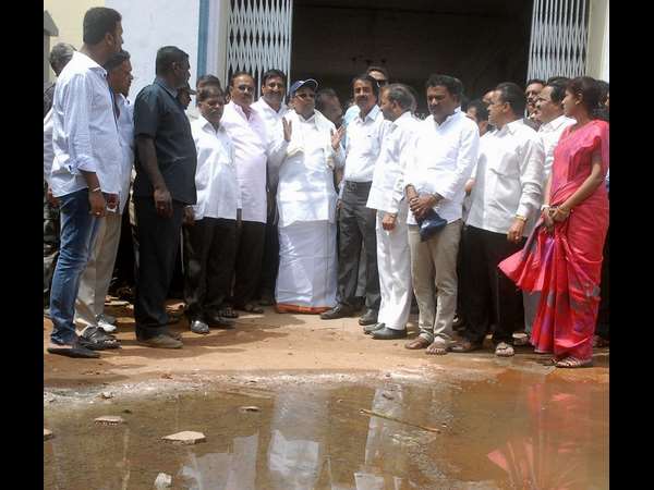 100 ಕೋಟಿ ಕಾಮಗಾರಿಗಳು
