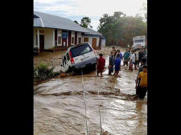  ಧಾರಾಕಾರ ಮಳೆ ಮುಂದುವರಿಯಲಿದೆ.