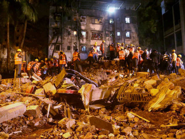 ಕಟ್ಟಡ ಕುಸಿತ 11 ಸಾವು