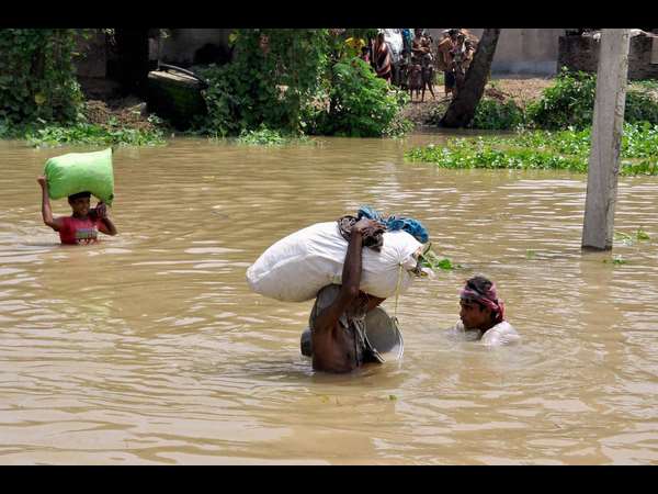 ವಸತಿ ಹುಡುಕುತ್ತ