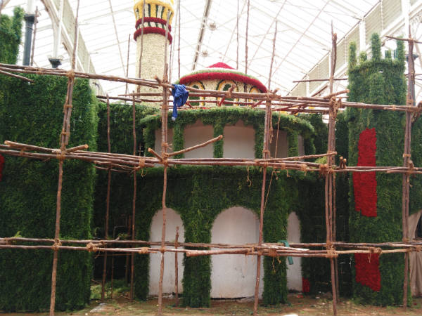 ತೋಟಗಾರಿಕಾ ಇಲಾಖೆ ಮಳಿಗೆಗಳು