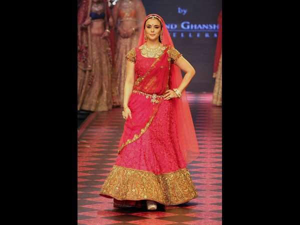 ಜಿಂಟಾ ಹೆಜ್ಜೆಗಳು 