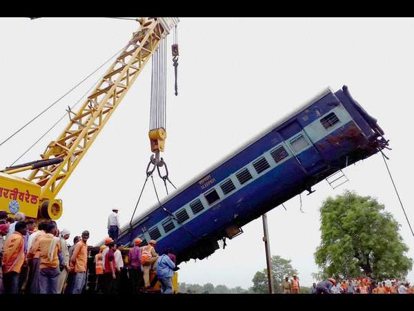 ರೈಲು ದುರಂತ