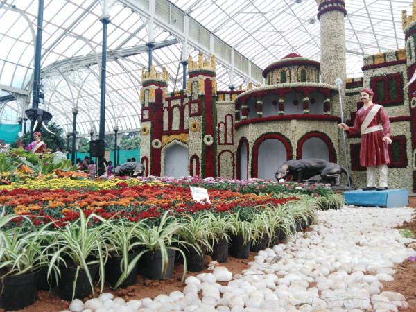 ಭಾನುವಾರ 45 ಸಾವಿರ ಜನ ಭೇಟಿ ಭಾನುವಾರ 45 ಸಾವಿರ ಜನ ಭೇಟಿ