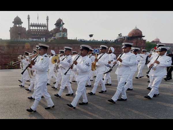 ಕೆಂಪುಕೋಟೆ ಬಳಿ ಪರೇಡ್ ಗೆ ಸಿದ್ಧತೆ 