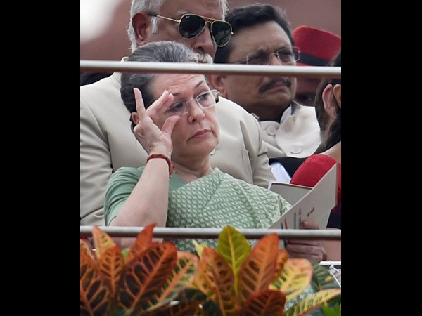 ಸೋನಿಯಾ ಹಾಜರಿ