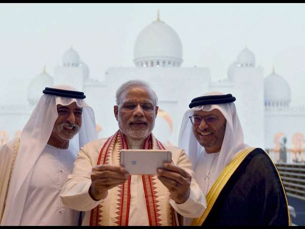 ಭಾರತೀಯರಿಗೆ ಸಹಾಯ ಹಸ್ತ