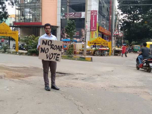 ಕನಕದಾಸ ವೃತ್ತದ ದುರವಸ್ಥೆ