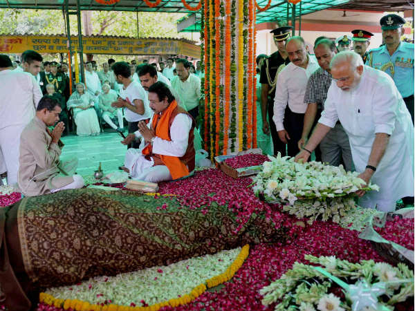 ಶುಭ್ರಾ ಮುಖರ್ಜಿ ಅವರಿಗೆ ಅಂತಿಮ ನಮನ