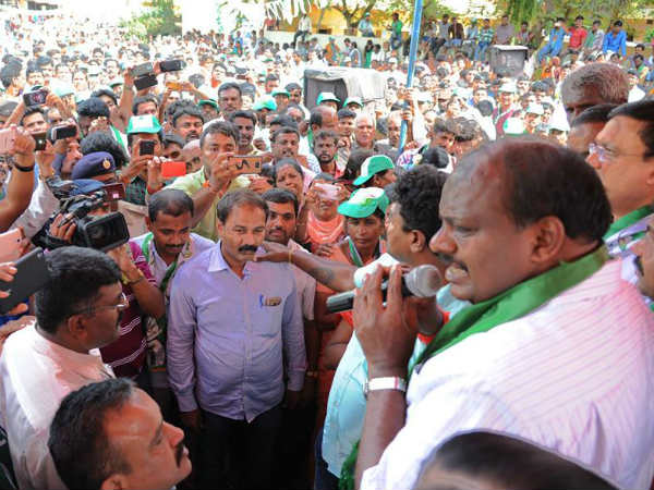 ಕುಮಾರಣ್ಣ ಏಕಾಂಗಿ