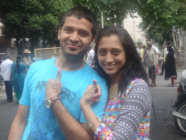 ಮತ ಹಾಕಿದ ದಂಪತಿ