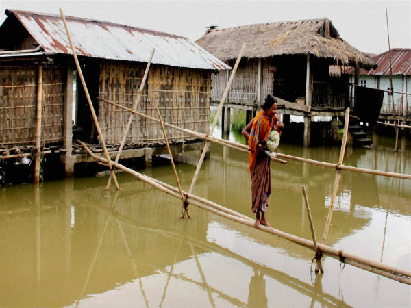 ಹುಷಾರು ತಾಯೇ, ಬಿದ್ದಿಯೇ ಜೋಕೆ.
