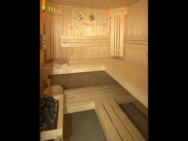 Sauna Bath, an ancient Finnish bath, article by Jayashree Deshpande