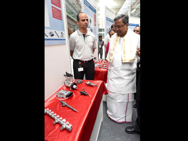 ಅಧ್ಯಕ್ಷರು, ಬಾಷ್ ಇಂಡಿಯಾ ಡಾ. ಸ್ಟೀಫನ್ ಬನ್ರ್ಸ್