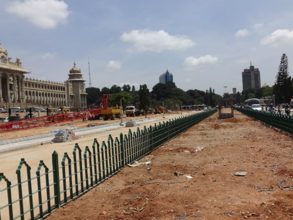 ನೇರವಾದ ರಸ್ತೆ