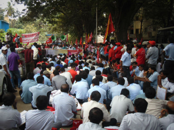 ಕೇಂದ್ರ ಸರ್ಕಾರದ ವಿರುದ್ಧ ಆಕ್ರೋಶ