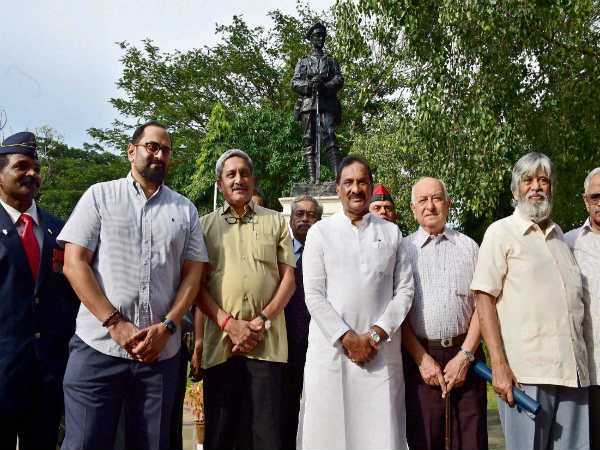 ನಾನಾ ಗಣ್ಯರ ಸಮಾಗಮ