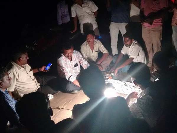 ಶವ ಹೊರತೆಗೆಯುವ ಕೆಲಸ