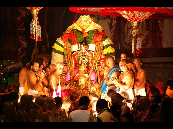 ಬಾಲಕೃಷ್ಣನ ರೂಪದಲ್ಲಿ ಶ್ರೀವೆಂಕಟೇಶ್ವರ