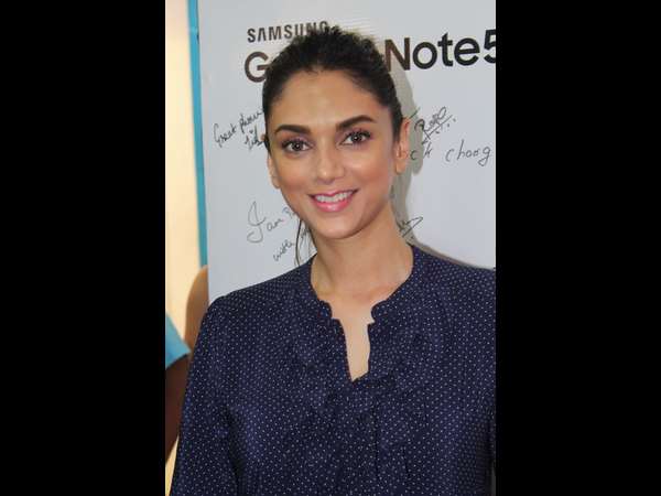 ಸ್ಯಾಮ್ ಸಂಗ್ ಎಲೆಕ್ಟ್ರಾನಿಕ್ಸ್ ಕೋ