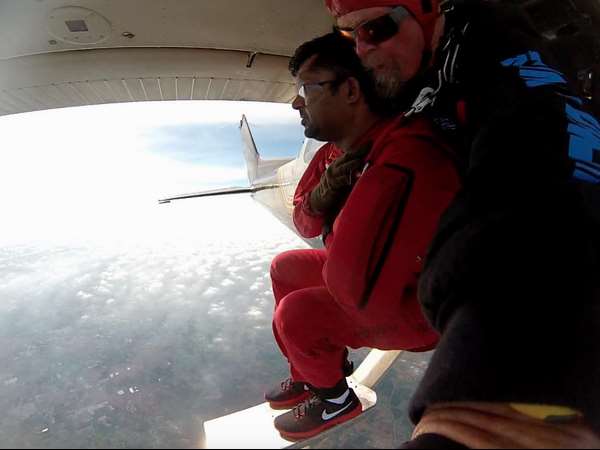 ಜಿಗಿಯುವ ಮುನ್ನ ಅಳುಕಿತ್ತು