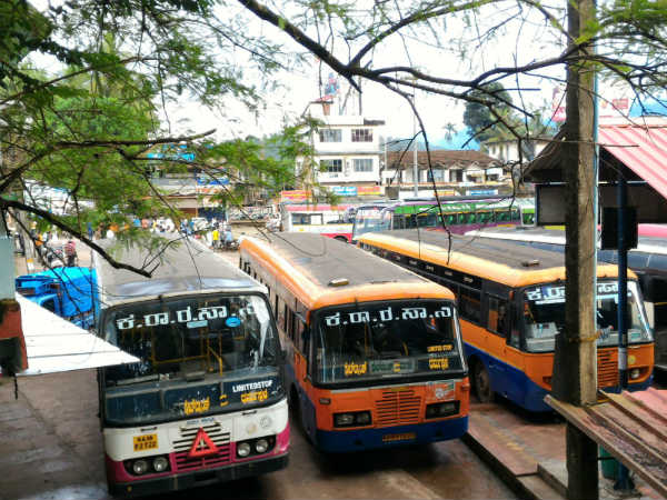 ಬಸ್ ಸಂಚಾರವಿಲ್ಲದೆ ಪರದಾಡಿದ ಜನರು