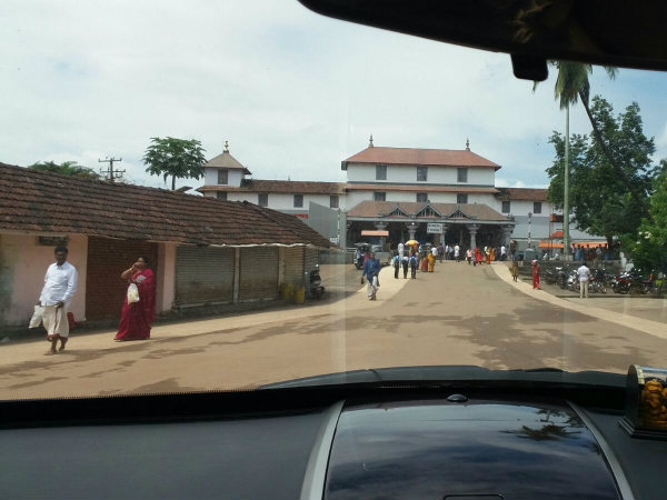 ಧರ್ಮಸ್ಥಳ ಖಾಲಿ-ಖಾಲಿ