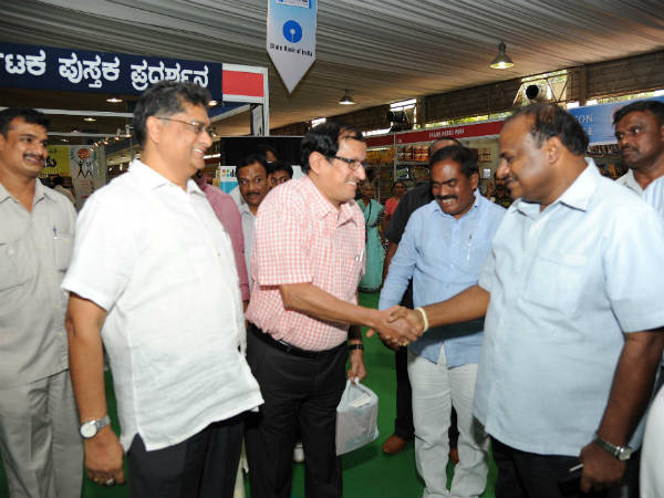 ಬಿಜೆಪಿಯವರಿಗೆ ಹಸ್ತಲಾಘವ
