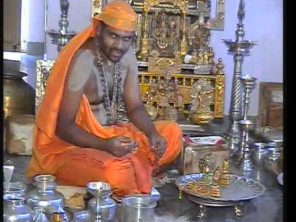 Vidyamanoharatheertha arrested