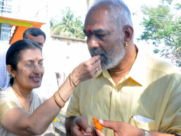 ಮಂಜು ಅವರಿಗೆ ಹುಟ್ಟುಹಬ್ಬಕ್ಕೆ ಕೊಡುಗೆ
