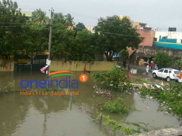 ಎಂಟು ಜಿಲ್ಲೆಗಳಲ್ಲಿ ಜನಜೀವನ ಅಸ್ತವ್ಯಸ್ತ