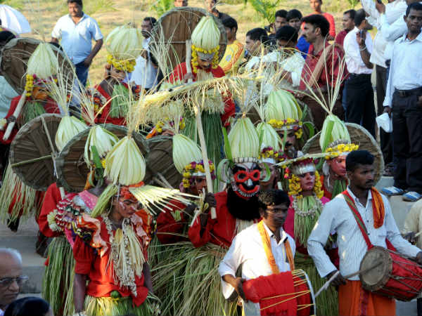 ತುಳುನಾಡ ಸಂಸ್ಕೃತಿ ಬಿಂಬಿಸಿದ ಮೆರವಣಿಗೆ