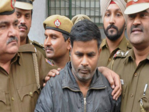 ಇಪ್ಪತ್ತೆರಡು ಕೋಟಿ ಕಳ್ಳ ಪೊಲೀಸ್ ಬಲೆಗೆ ಬೀಳಿಸು ಇಪ್ಪತ್ತೆರಡು ಕೋಟಿ ಕಳ್ಳ ಪೊಲೀಸ್ ಬಲೆಗೆ ಬೀಳಿಸು