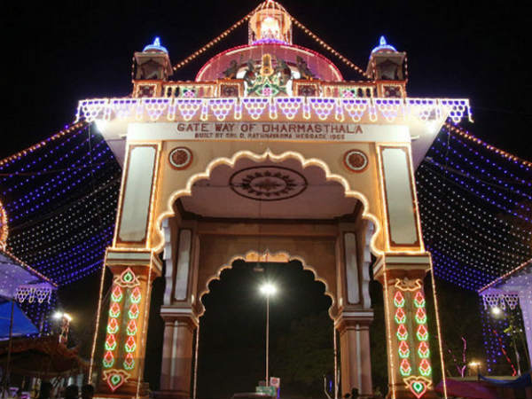 Lakshadeepotsava starts at Dharmasthala on Tuesday, December 08th Lakshadeepotsava starts at Dharmasthala on Tuesday, December 08th