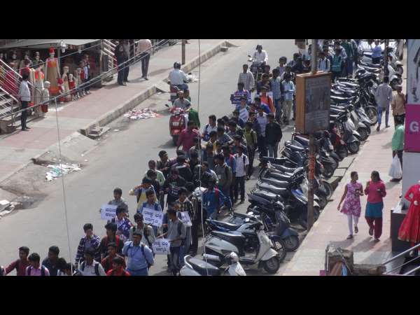  ಪ್ರತಿದಿನ ವಿಚಾರ ಸಂಕಿರಣ