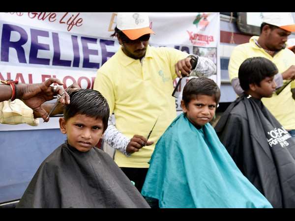  ಅಯ್ಯಪ್ಪಾ.. ಅಂತೂ ಹೇರ್ ಕಟ್ ಮಾಡಿಸ್ದೆ