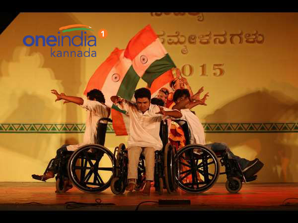 ಹತ್ತು ಸಾವಿರಕ್ಕೂ ಅಧಿಕ ಪ್ರದರ್ಶನ