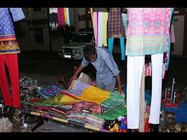 Dharmasthala :A special story on clothes vendors