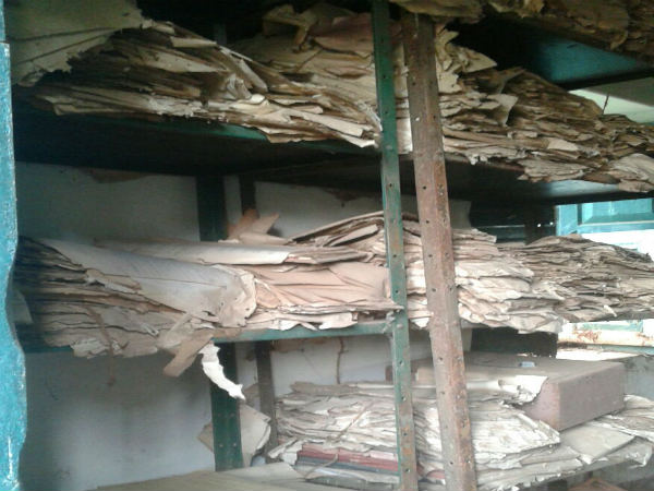 ಧೂಳು, ಗೆದ್ದಲು ಹಿಡಿದ ದಾಖಲೆಗಳು?