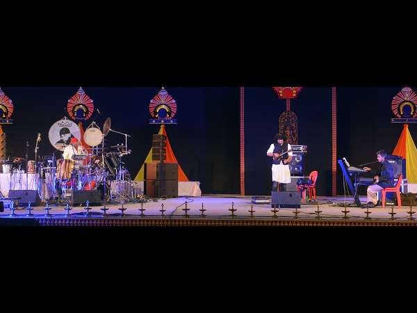 ನೀರಿನ ಕ್ಯಾನ್ ಗಳಲ್ಲಿ ತಬಲಾನಾದ