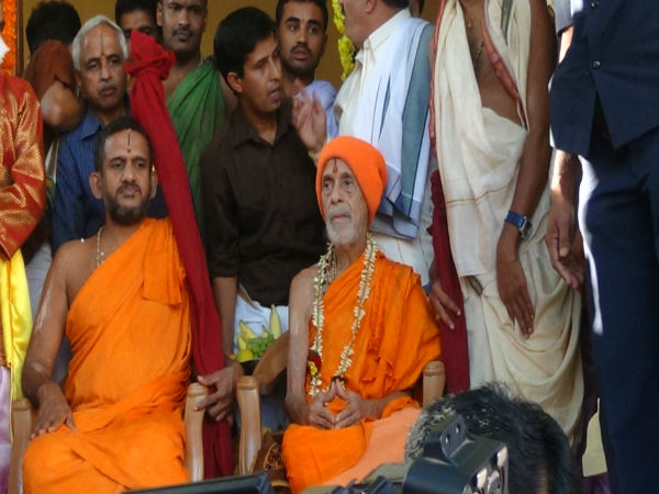 ಕೃಷ್ಣ ಮಠಕ್ಕೆ ಬಂದರೆ ಸಂಕಷ್ಟ ದೂರವಾಗುತ್ತದೆ