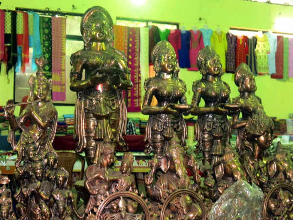 ಹೆಚ್ಚಿನ ಮಾಹಿತಿಗಾಗಿ ಸಂಪರ್ಕಿಸಿ