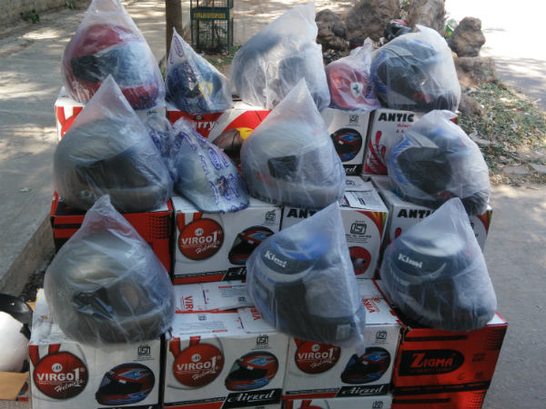 ಫುಟ್ ಪಾತ್ ಮಾರಾಟ