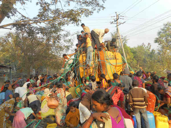 ಟ್ಯಾಂಕರ್ ನೀರು ಕೆಲವೇ ನಿಮಿಷದಲ್ಲಿ ಖಾಲಿ
