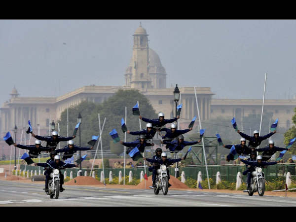 ಯೋಧರ ಸಹಾಸ ಪ್ರದರ್ಶನ