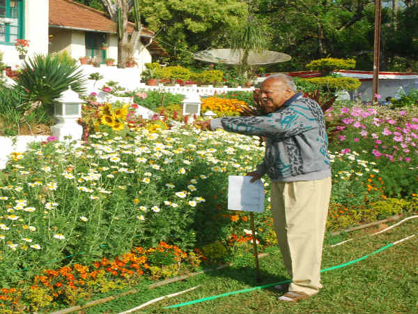 ಯೂಸೂಫ್ ಆಲಿಖಾನ್ ಮೆಮೋರಿಯಲ್ ಗಾರ್ಡನ್ ನಿರ್ಮಾತೃ ಯಾರು?