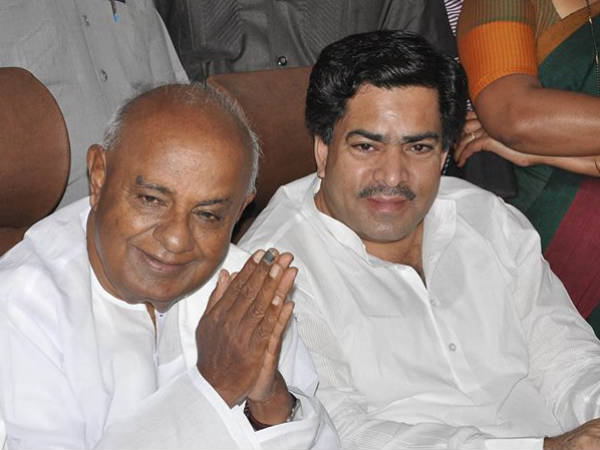 ನಾಯಕರ ವಿರುದ್ಧ ಸಿಡಿದೆದ್ದ ಅನ್ಸಾರಿ