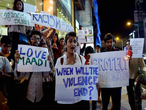 ತಾಂಜಾನಿಯಾ ವಿದ್ಯಾರ್ಥಿನಿ ಪರ ನಿಂತ ವಿದ್ಯಾರ್ಥಿಗಳು