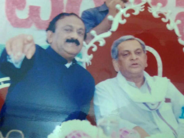 ರಾಜಕೀಯದಿಂದ ದೂರವುಳಿದರು